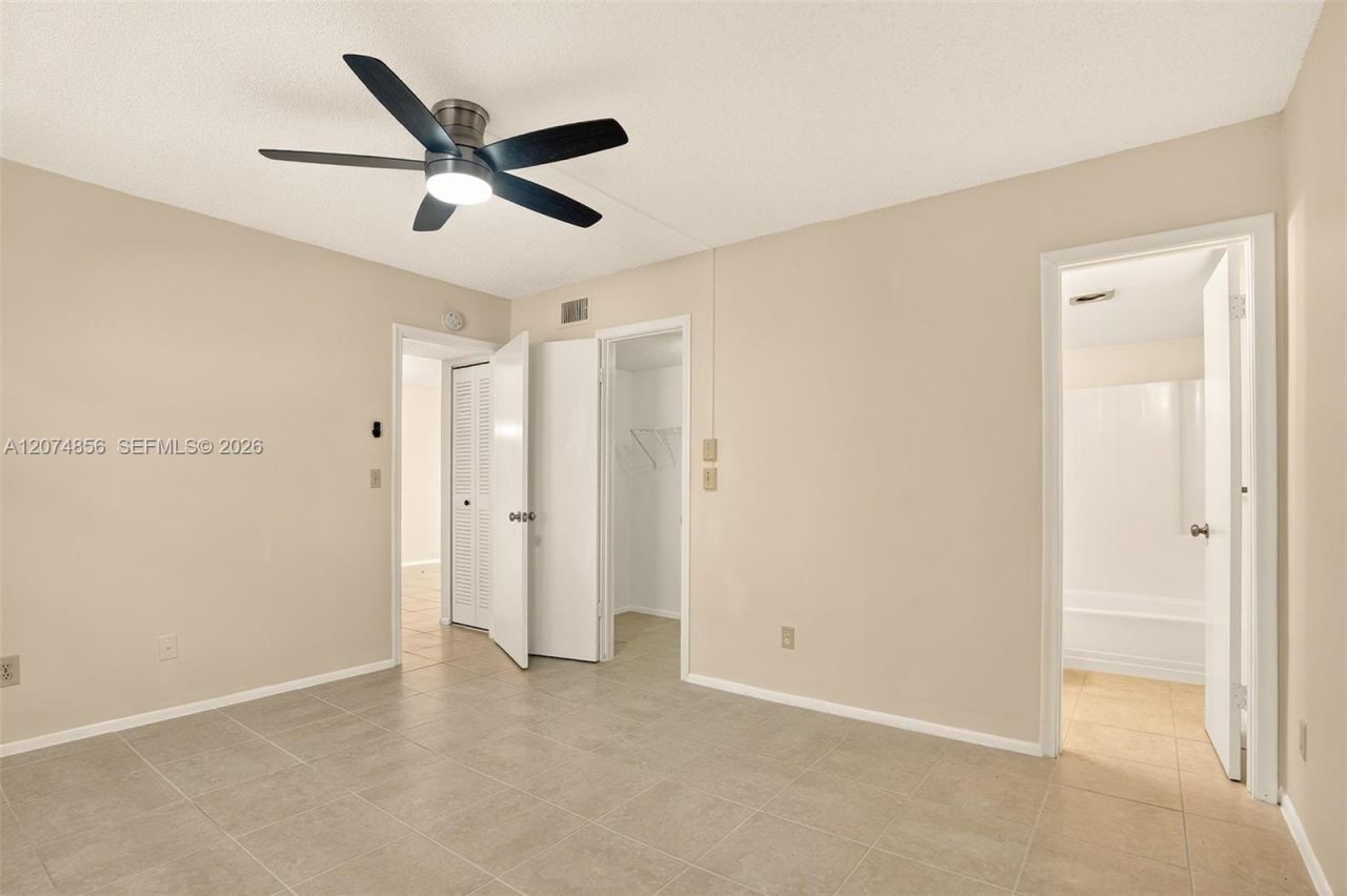 7500 NW 30th Pl , Unit 222, Sunrise, FL 33313 Photo