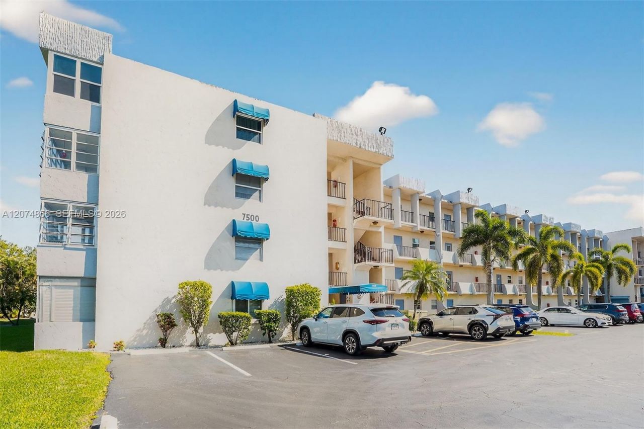7500 NW 30th Pl , Unit 222, Sunrise, FL 33313 Photo