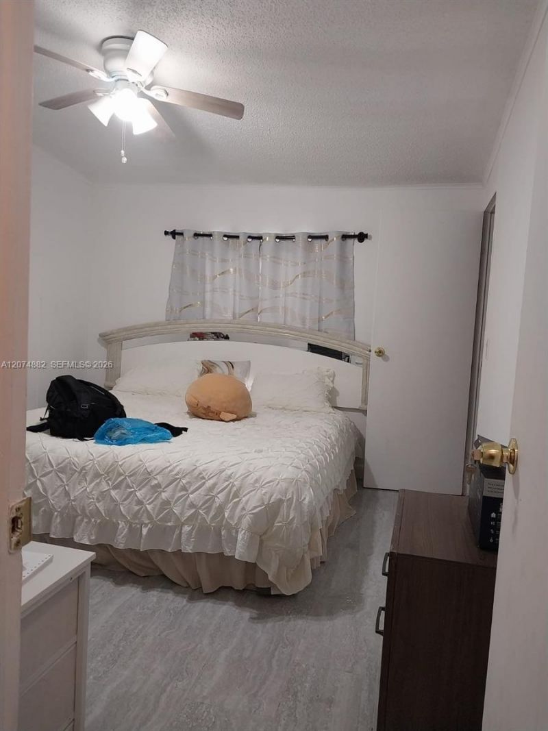 19800 SW 180th Ave  Lot#392, Miami, FL 33187 Photo