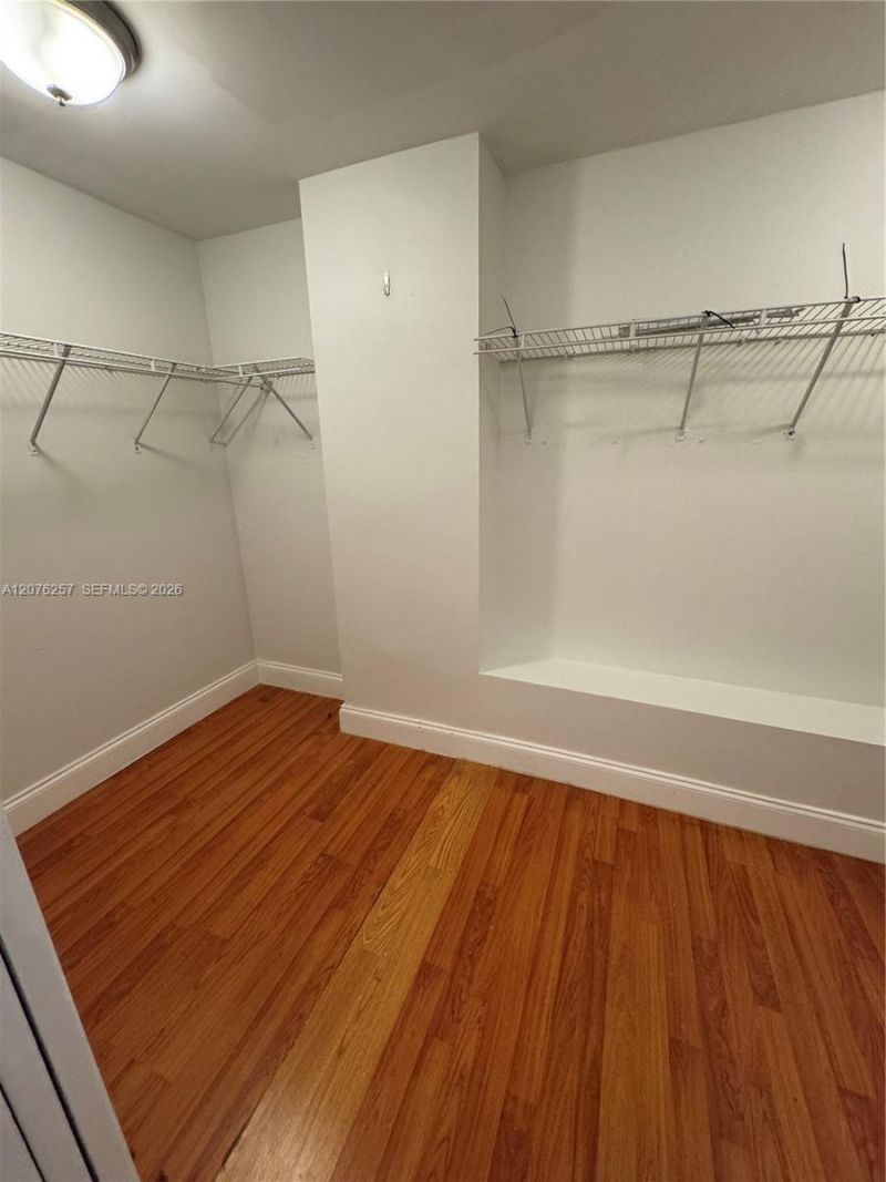 1300 NE Miami Gardens Dr , Unit 803E, Miami, FL 33179 Photo