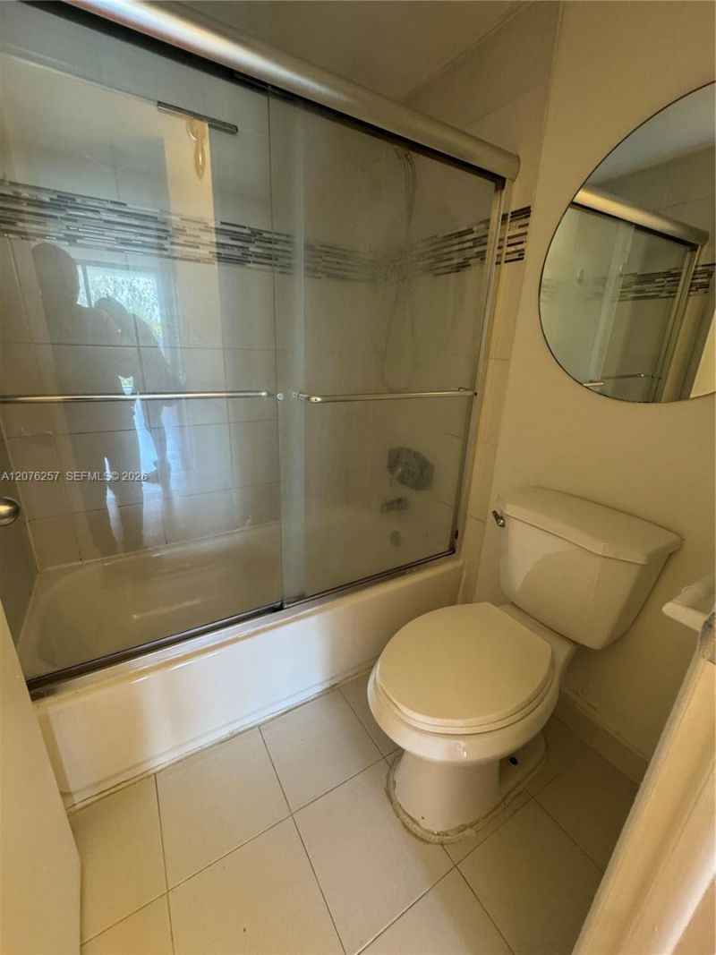 1300 NE Miami Gardens Dr , Unit 803E, Miami, FL 33179 Photo