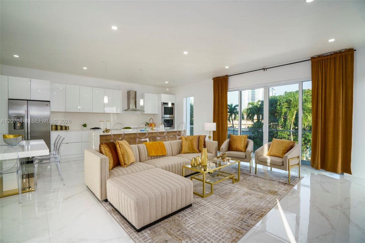 1000 N Riverside Dr , Pompano Beach, FL 33062 Photo