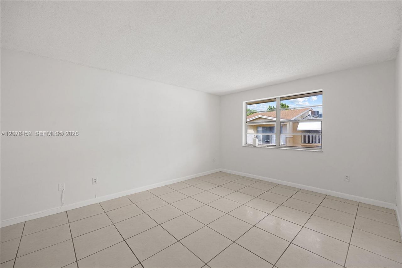 4154 NW 79th Ave, Unit 2A, Doral, FL 33166 Photo