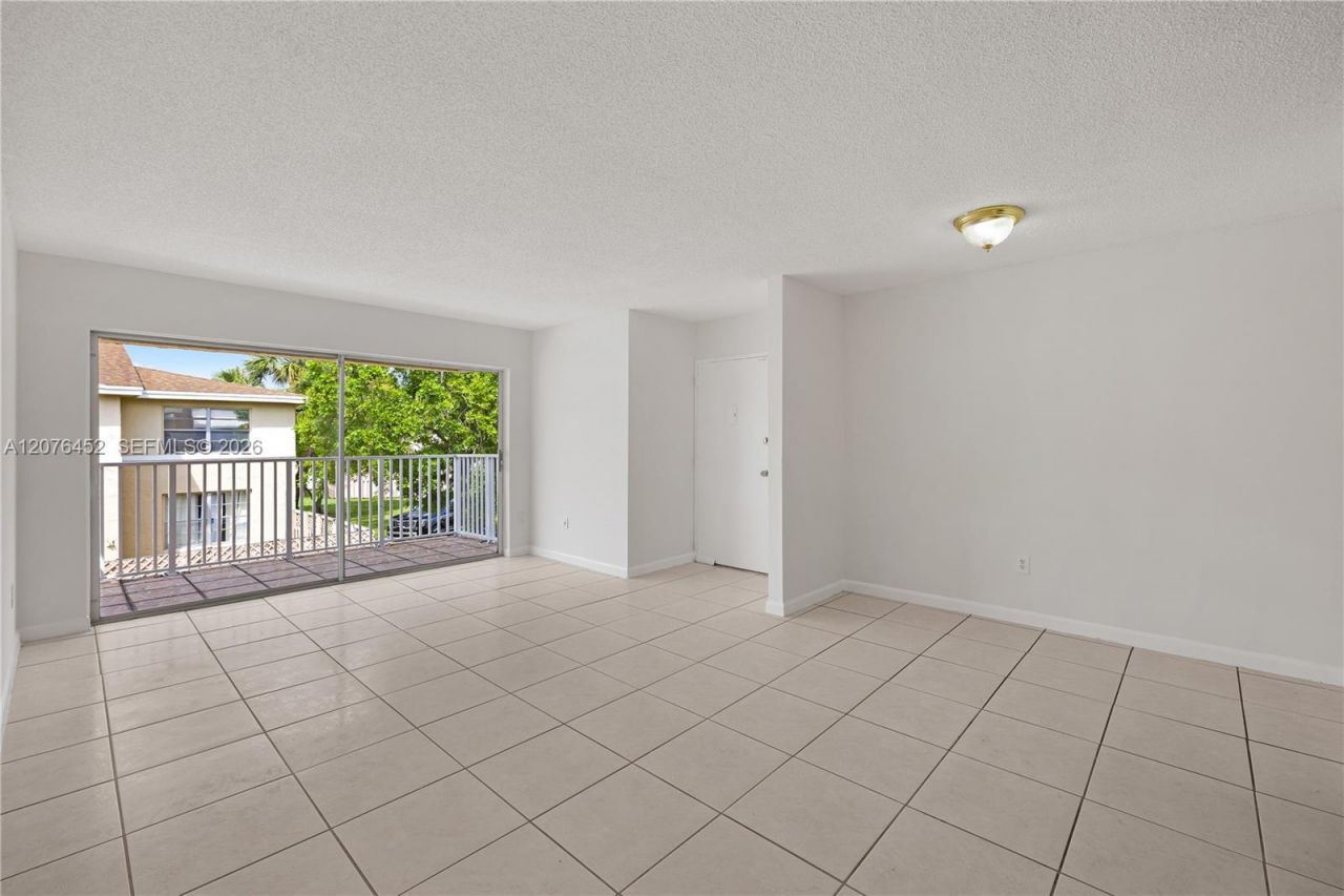 4154 NW 79th Ave, Unit 2A, Doral, FL 33166 Photo