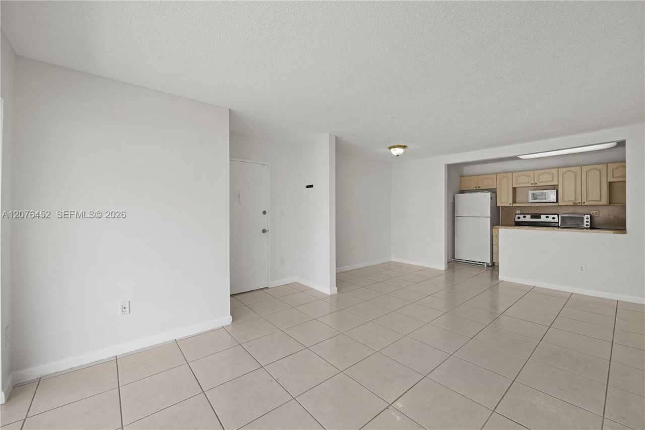 4154 NW 79th Ave, Unit 2A, Doral, FL 33166 Photo