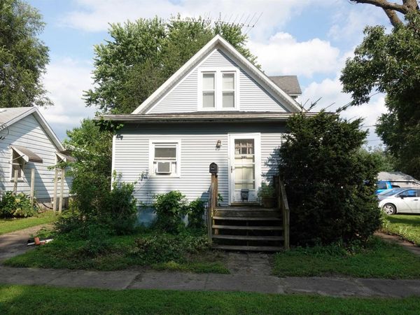 291 INDIANA Avenue, Galesburg, IL 61401