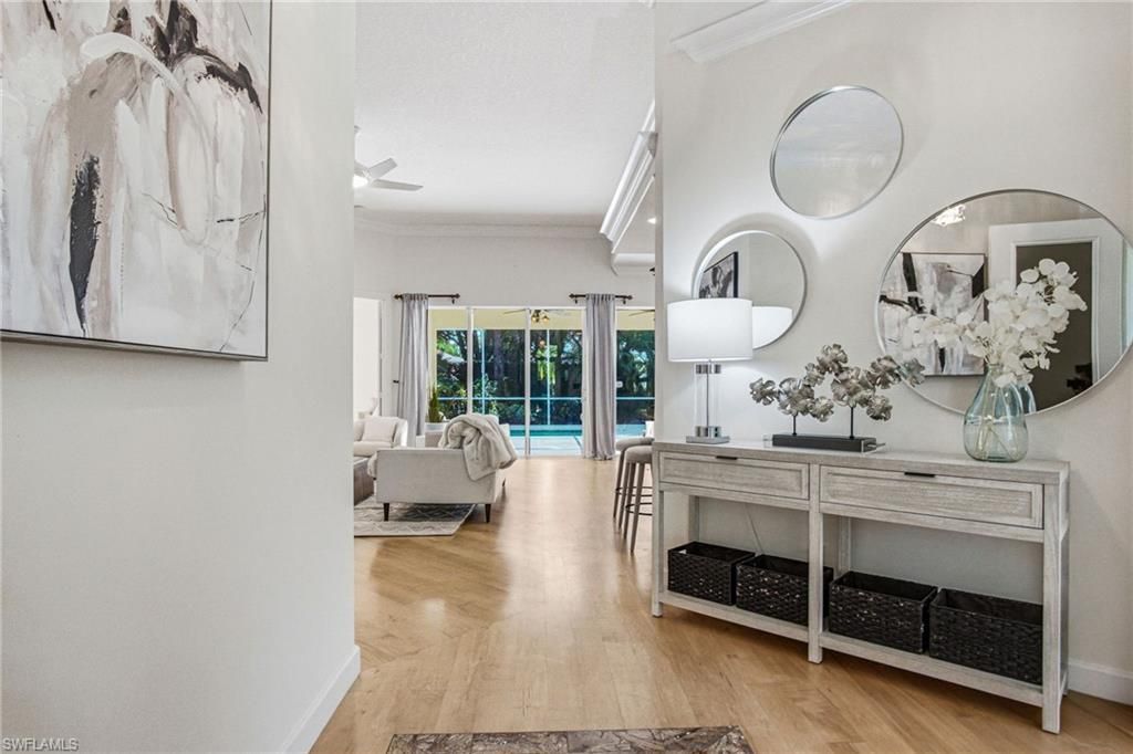 2737 Island Pond Ln, Naples, FL 34119 Photo