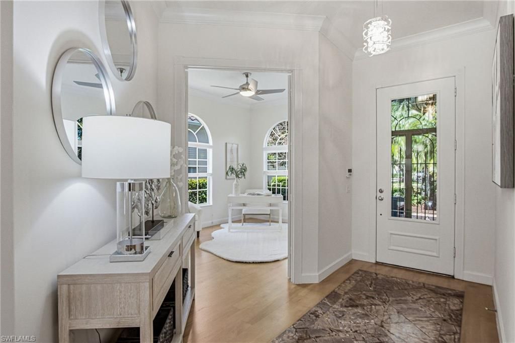2737 Island Pond Ln, Naples, FL 34119 Photo