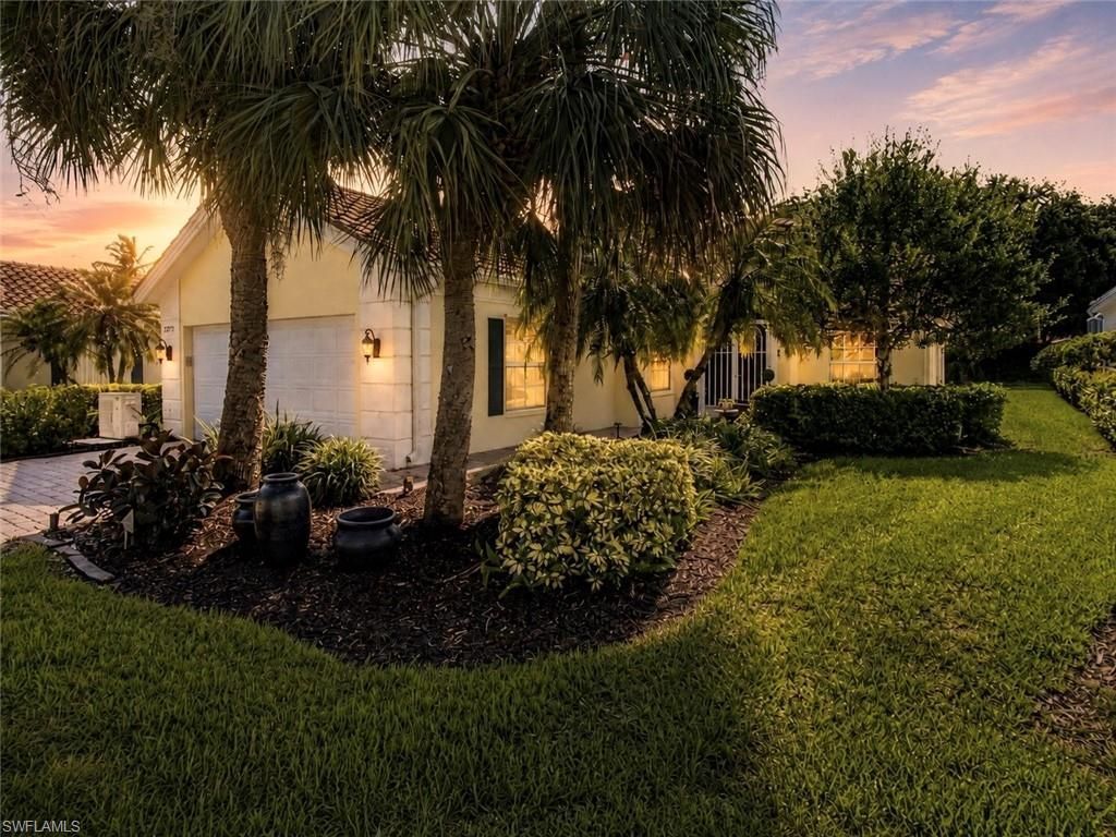 2737 Island Pond Ln, Naples, FL 34119 Photo