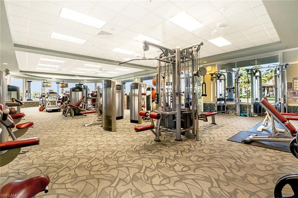 2737 Island Pond Ln, Naples, FL 34119 Photo