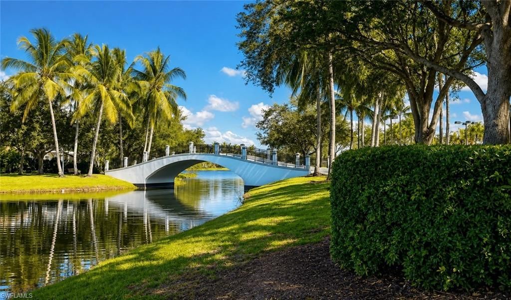 2737 Island Pond Ln, Naples, FL 34119 Photo