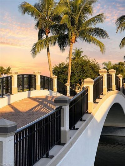2737 Island Pond Ln, Naples, FL 34119 Photo