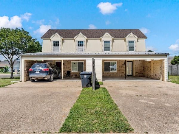 1300 Chapel Creek Road , Unit 1302, Waco, TX 76712