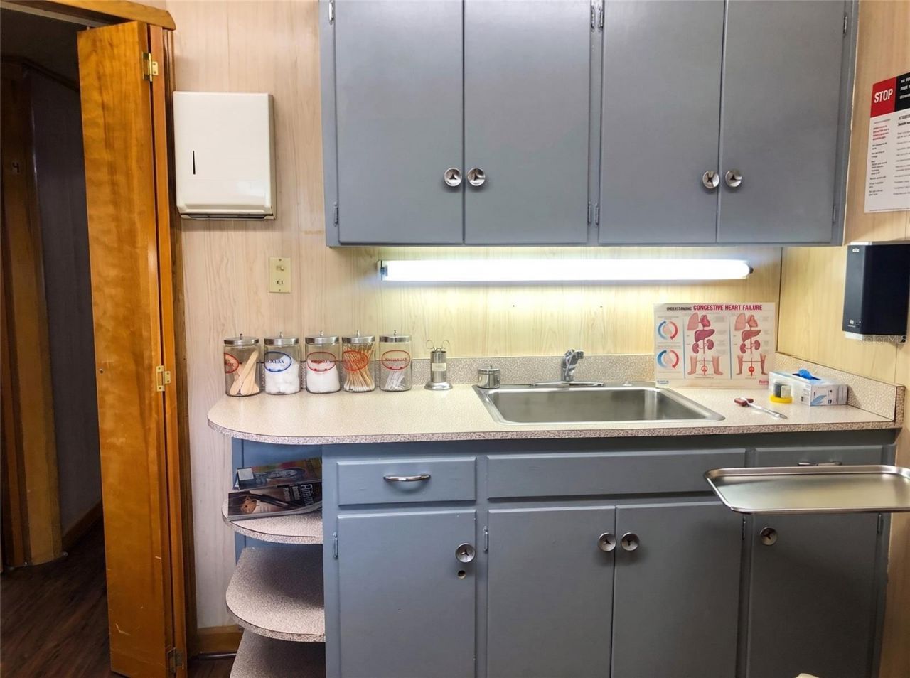 302 W Main Street , Bowling Green, FL 33834 Photo
