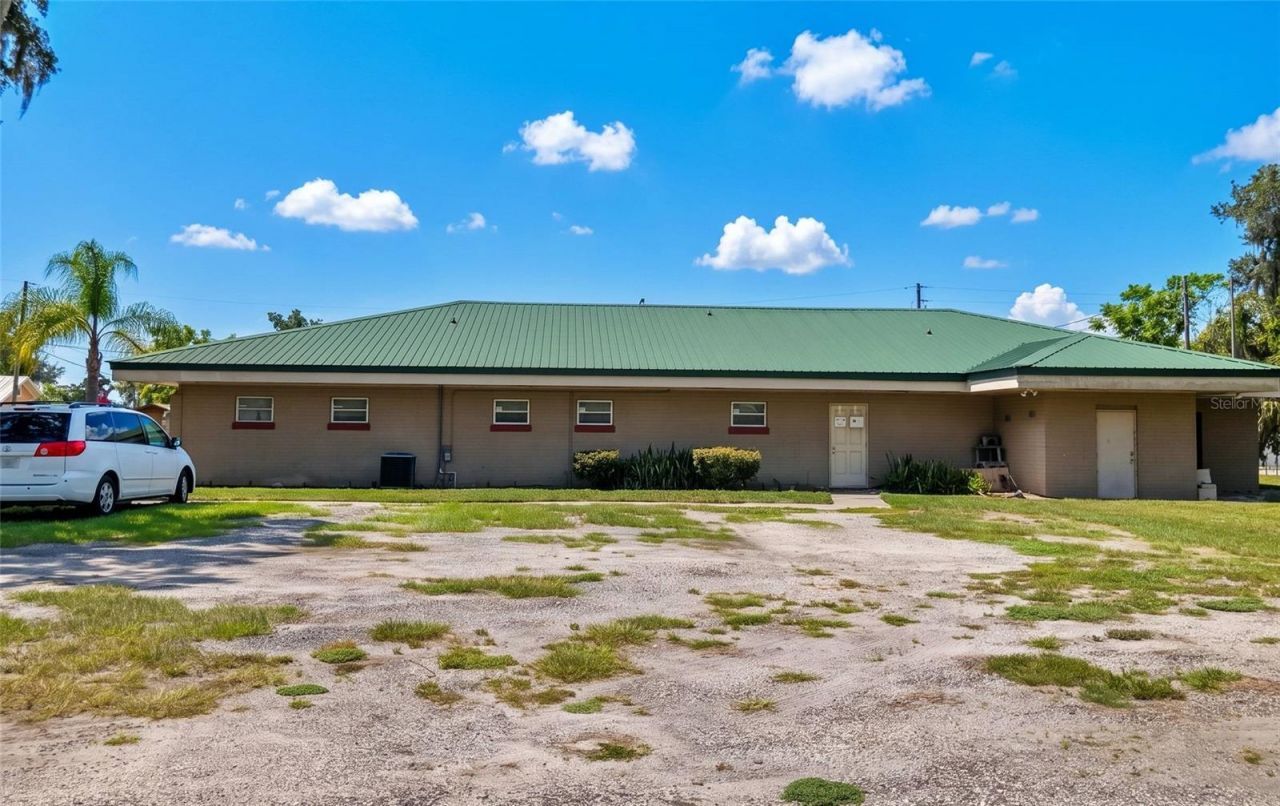 302 W Main Street , Bowling Green, FL 33834 Photo