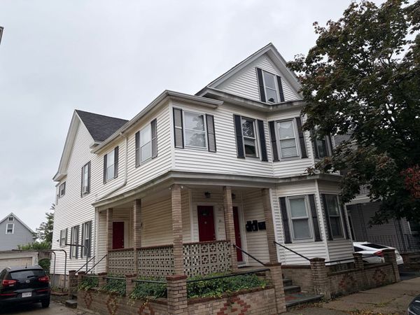 88 Nye St, Unit 1, New Bedford, MA 02746