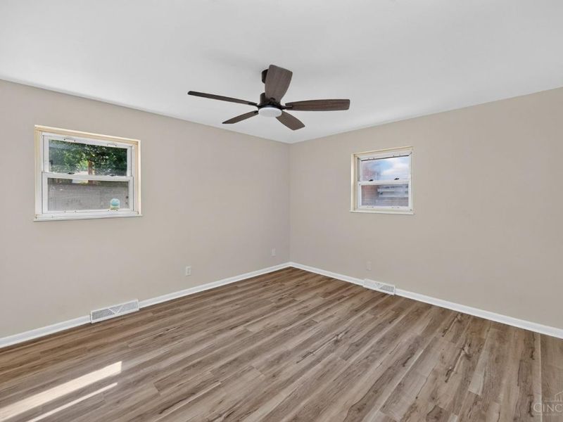 7954 Seward Avenue, Mount Healthy, OH 45231 Photo 20