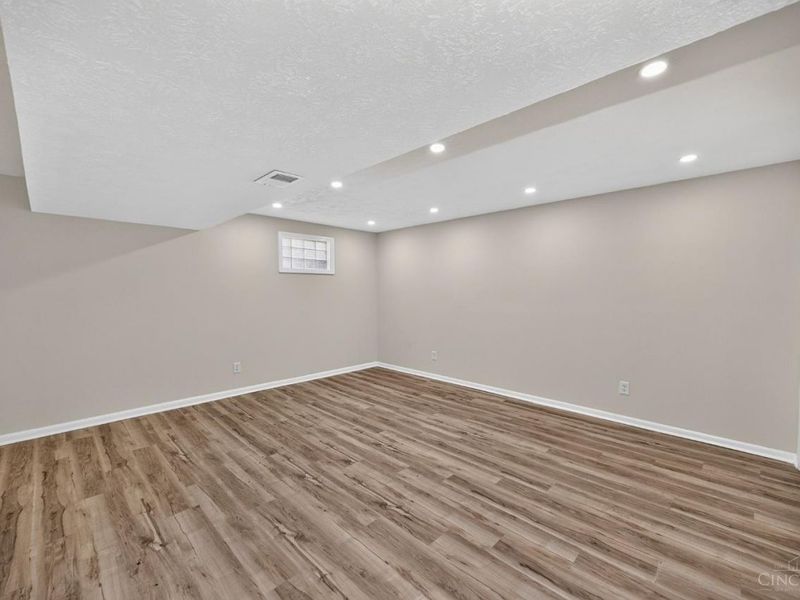7954 Seward Avenue, Mount Healthy, OH 45231 Photo 31