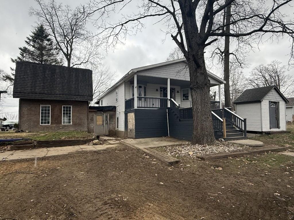 1747 Tennis Court, Pleasant Lake, MI 49272 Main Photo