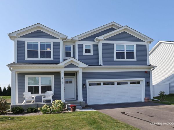 2490 Olivia Court, Wauconda, IL 60084