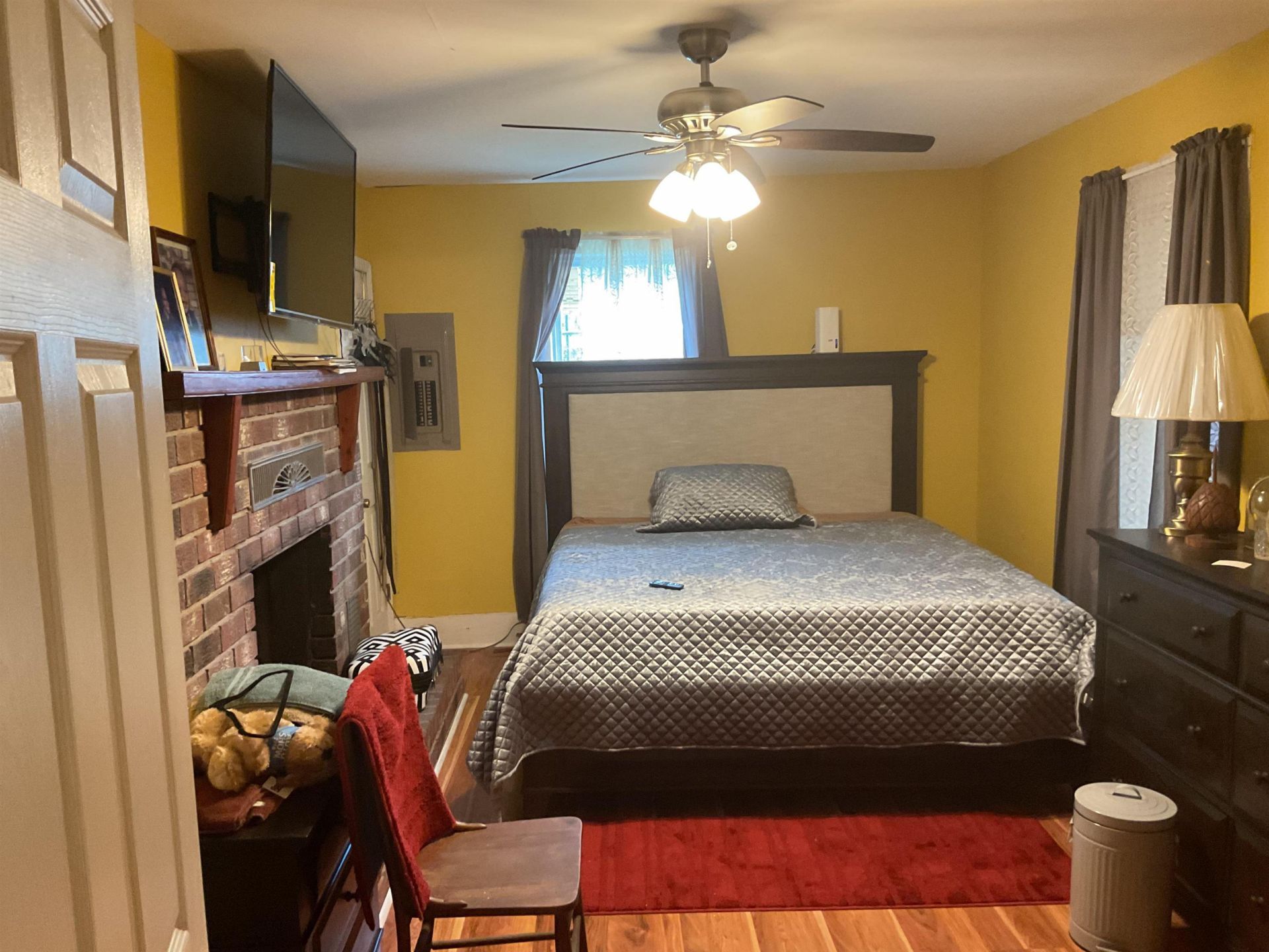 1617 Emanuel St. Photo 10