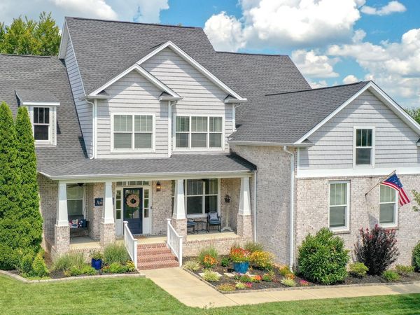 1027 Nealcrest Cir, Spring Hill, TN 37174