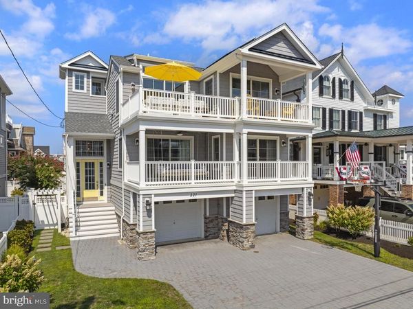 321 LIBERTY AVENUE, BEACH HAVEN, NJ 08008