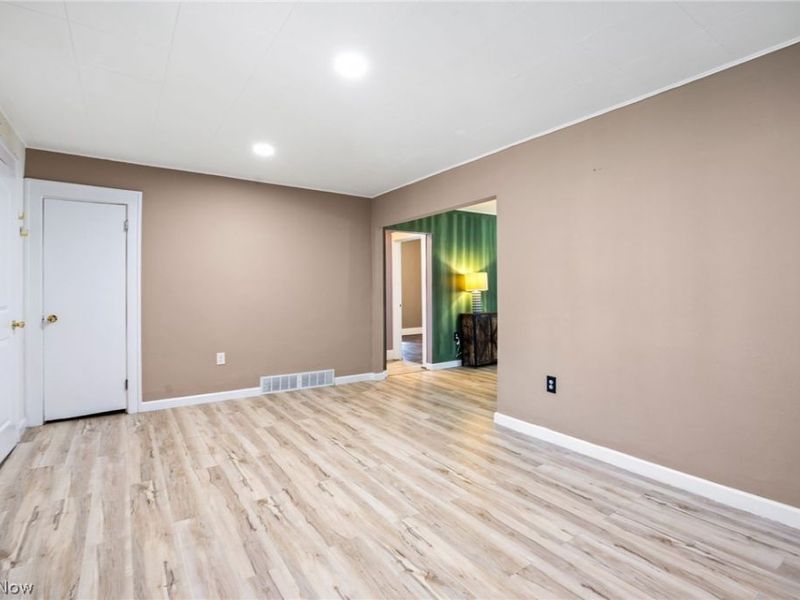 1010 Georgia Avenue, Akron, OH 44306 Photo 14