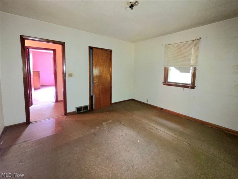 6118 Gladys Avenue, Elyria, OH 44035 Photo 15