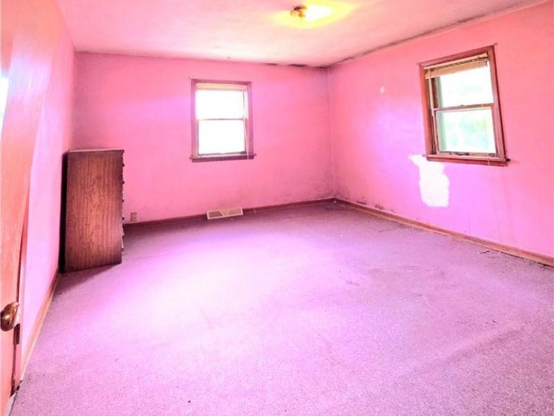 6118 Gladys Avenue, Elyria, OH 44035 Photo 16