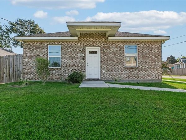 303 SHREWSBURY Road , Jefferson, LA 70121