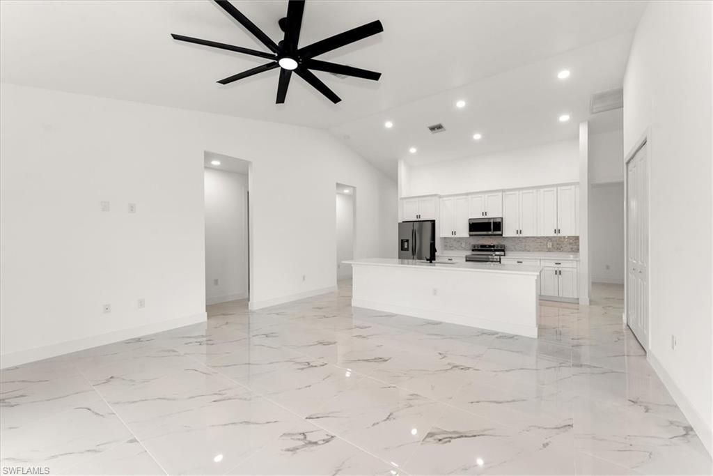 14070 Cedardale St, Fort Myers, FL 33905 Photo