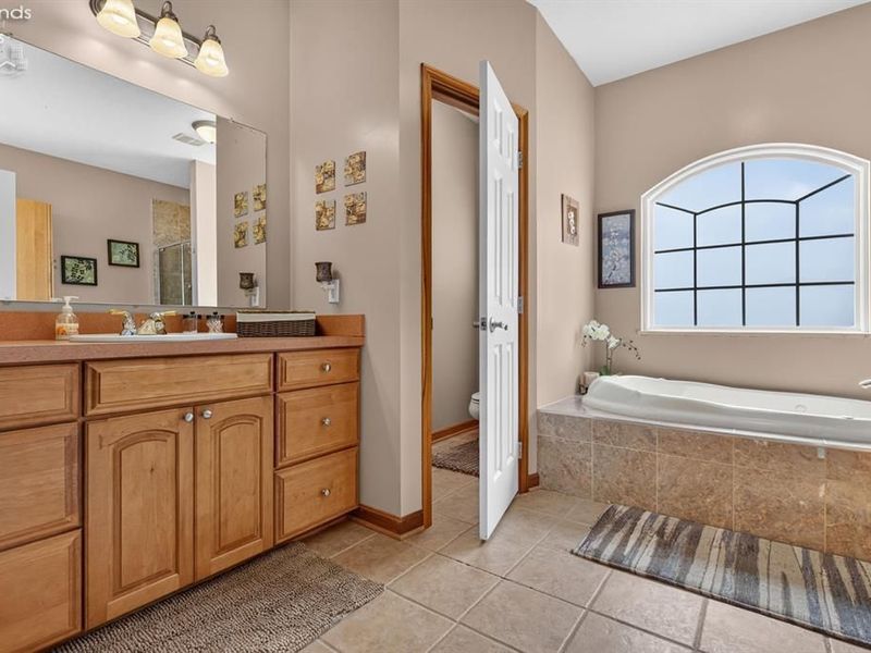 7996 Rice Road, Amherst, OH 44001 Photo 17
