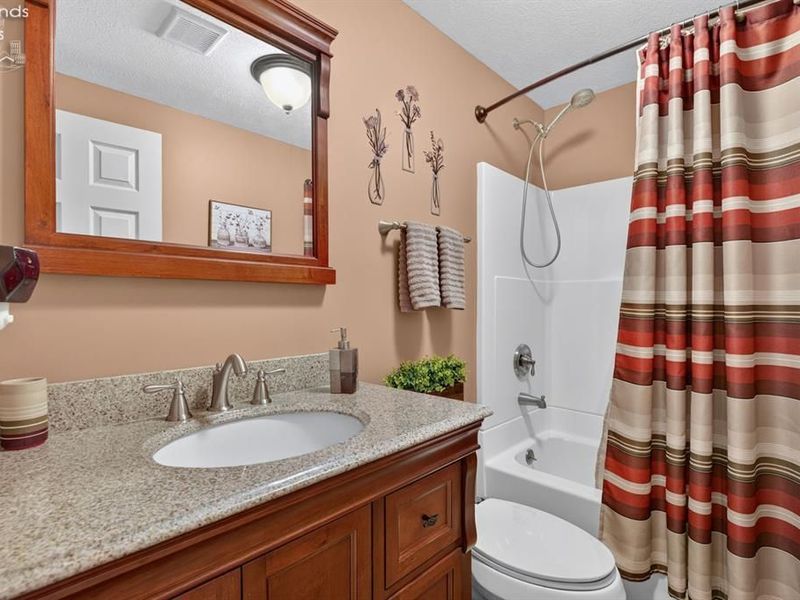 7996 Rice Road, Amherst, OH 44001 Photo 35