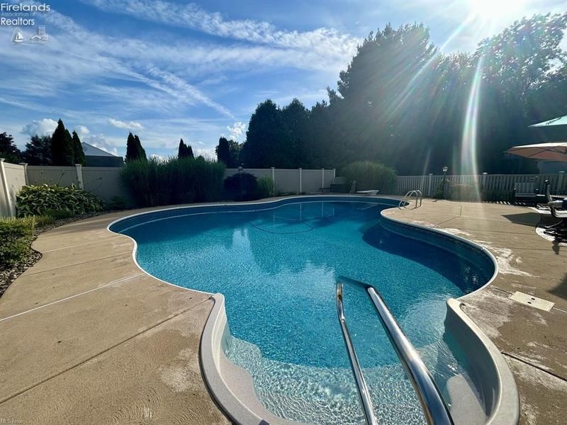 7996 Rice Road, Amherst, OH 44001 Photo 5