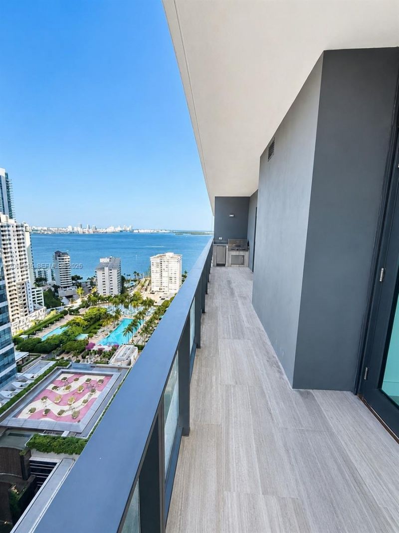 1451 Brickell Avenue , Unit 2706, Miami, FL 33131 Photo