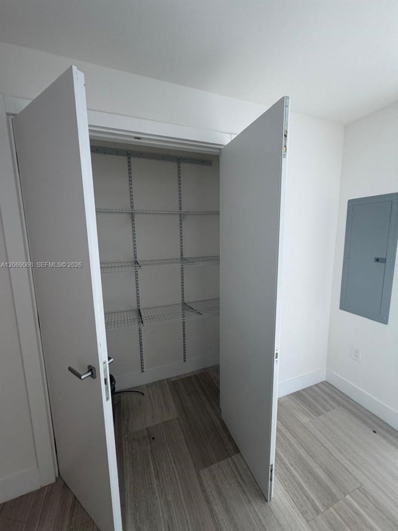 1451 Brickell Avenue , Unit 2706, Miami, FL 33131 Photo