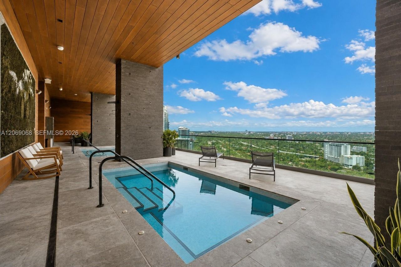 1451 Brickell Avenue , Unit 2706, Miami, FL 33131 Photo