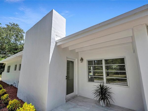 7480 SW 122nd St , Pinecrest, FL 33156