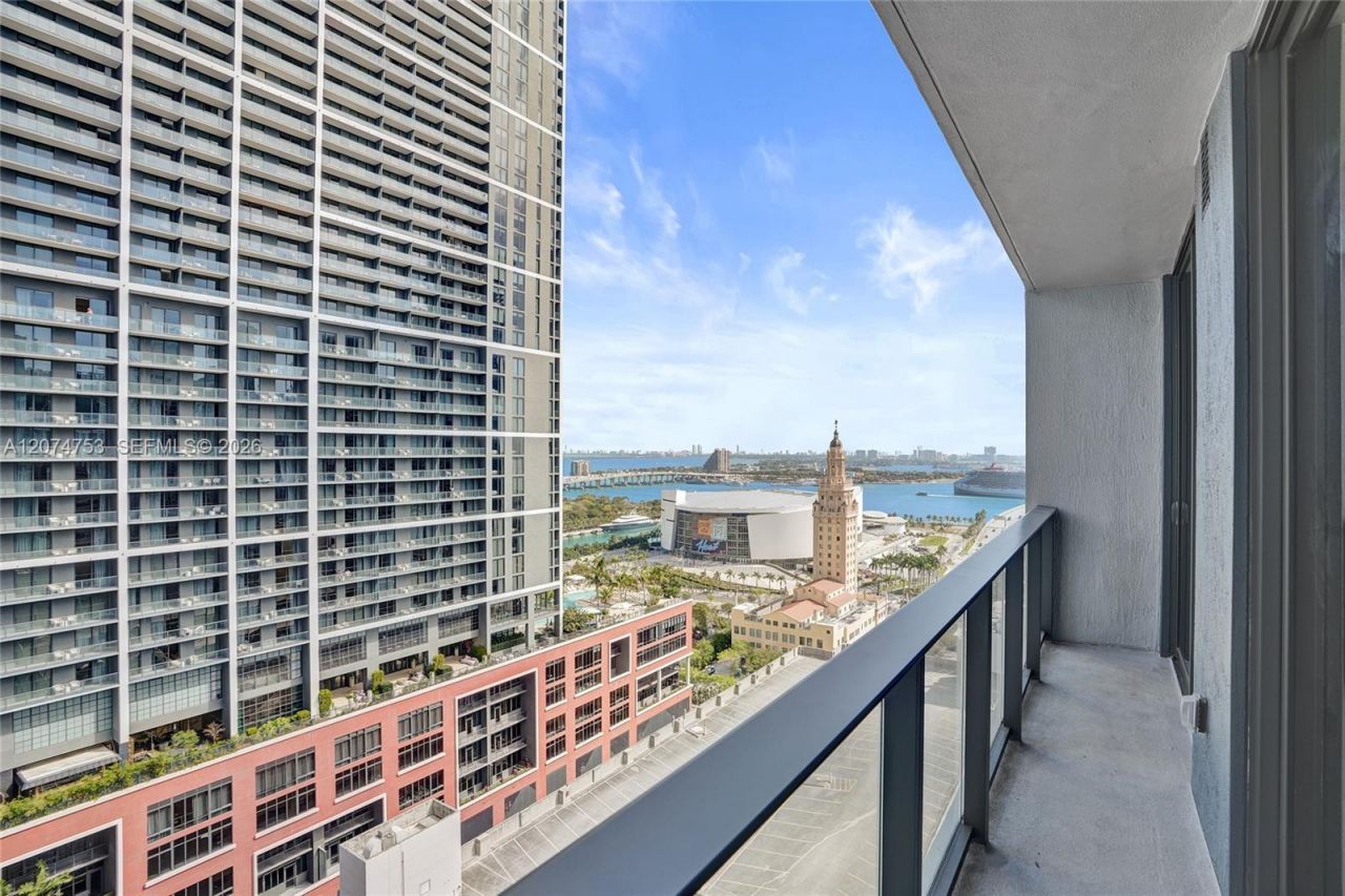 121 NE 5th St , Unit 2411, Miami, FL 33132 Photo