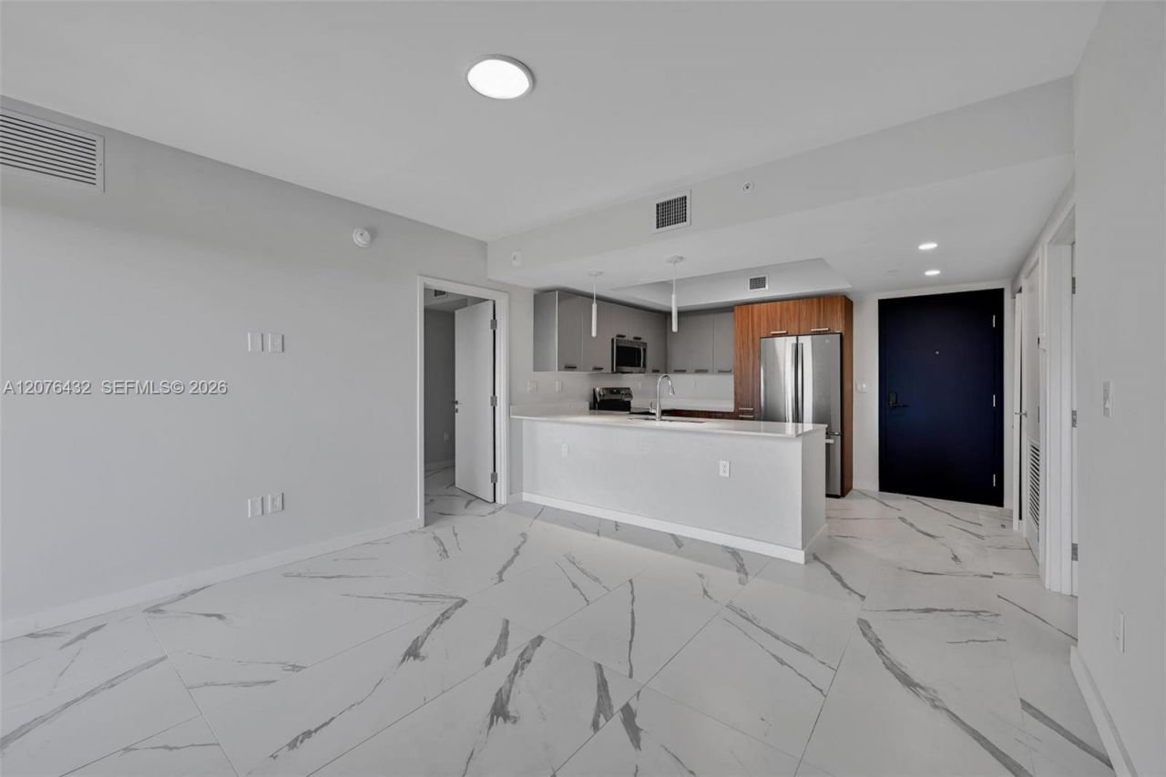 840 NE 130th St , Unit 508, North Miami, FL 33161 Photo