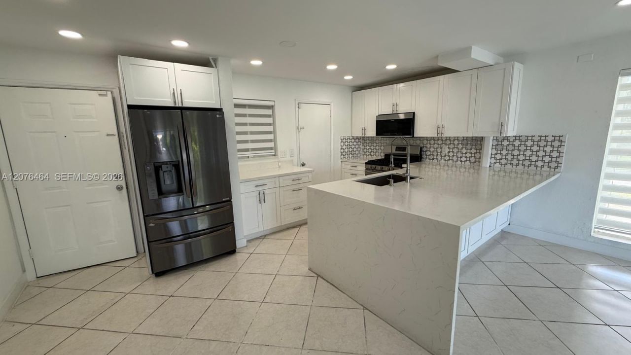 7701 SW 88th St, Unit B330, Miami, FL 33156 Photo