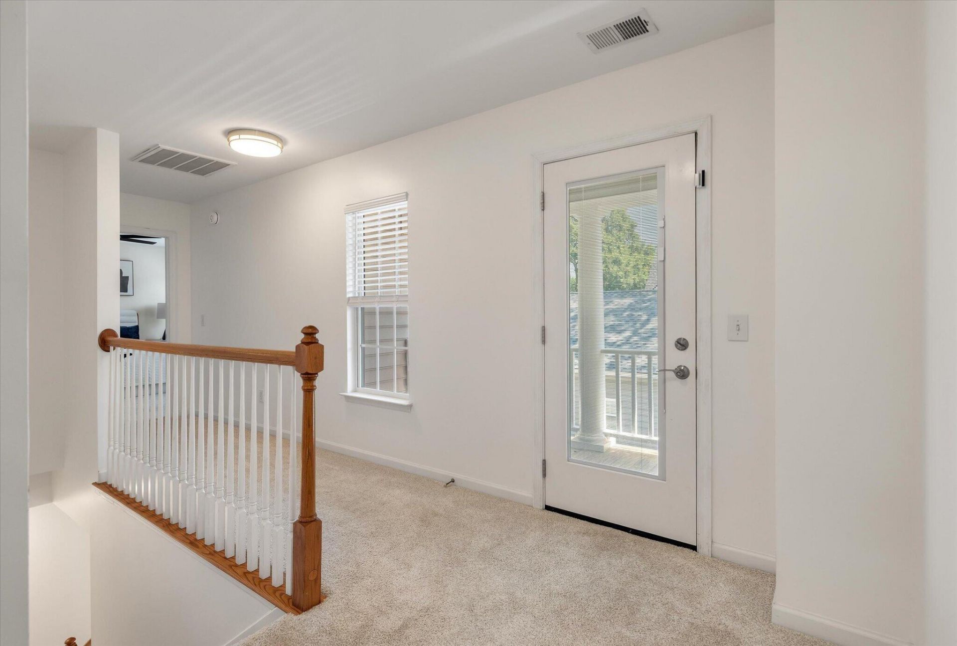 1209 Laurel Park Trail Photo 17