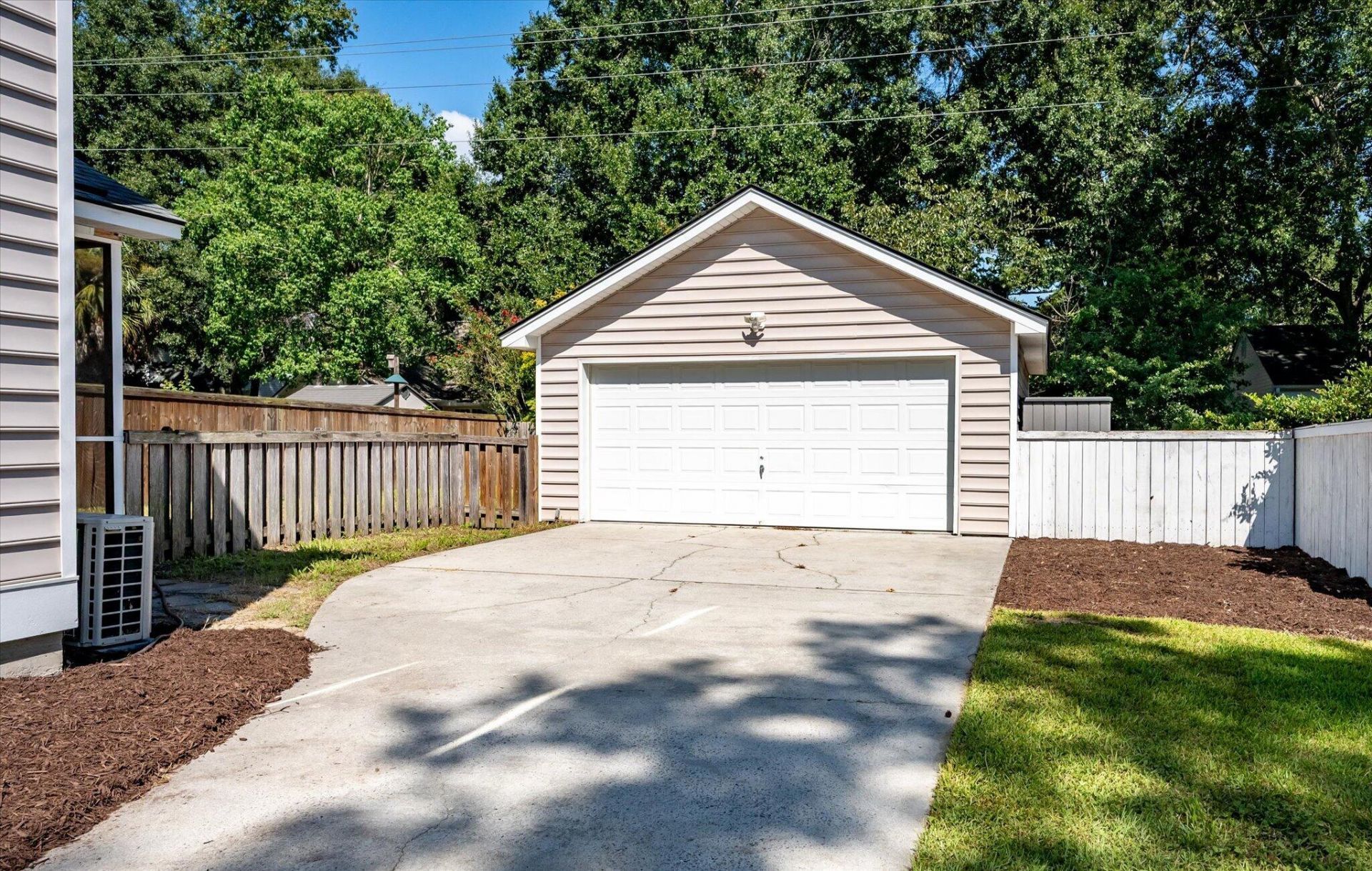 1209 Laurel Park Trail Photo 27