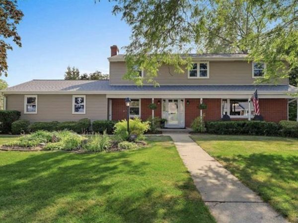 601 BREVOORT LANE, Green Bay, WI 54301