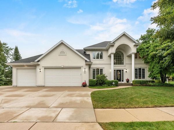 601 E CARRINGTON LANE, Appleton, WI 54913
