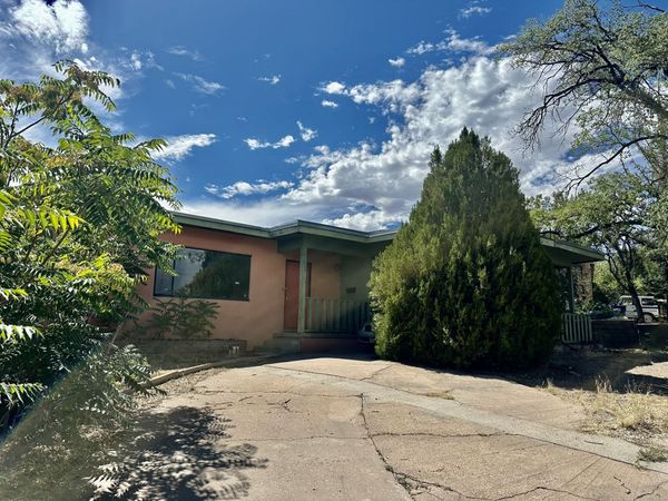 206 Spruce Street, Santa Fe, NM 87501
