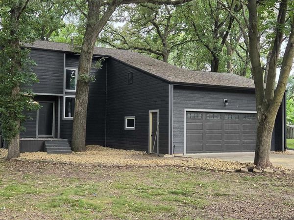 205 Woodlyn Way, Algona, IA 50511