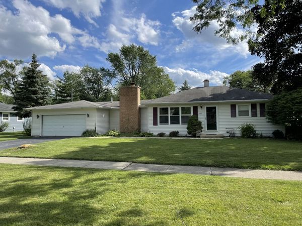 2507 Campbell Street , Rolling Meadows, IL 60008
