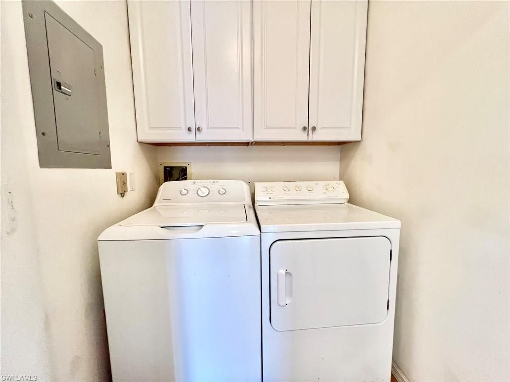 7749 Jewel Ln , Unit 202, Naples, FL 34109 Photo